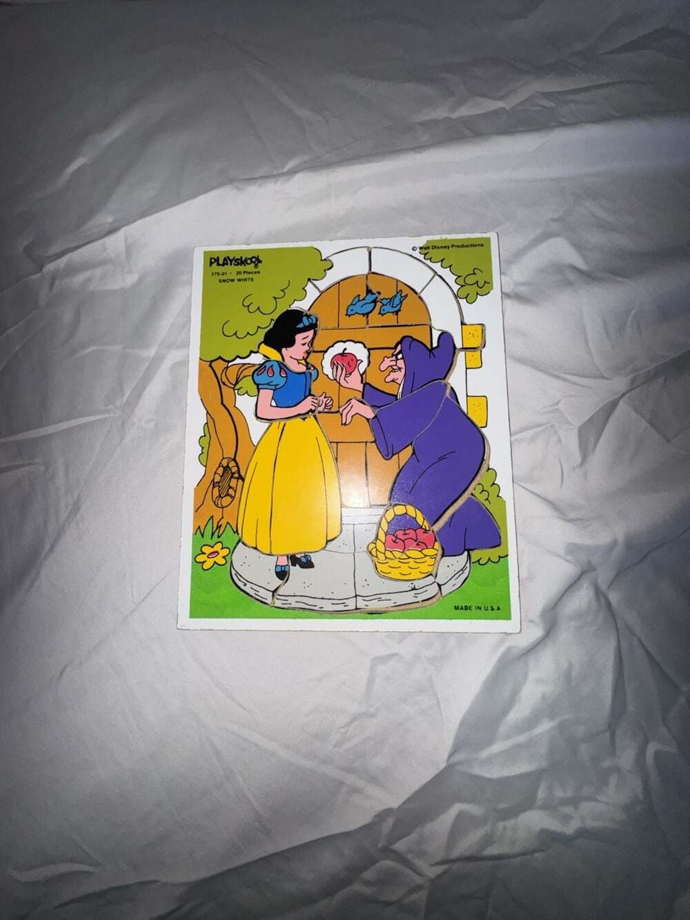 Playskool Snow White Wooden Puzzle 375-01 20 Pieces